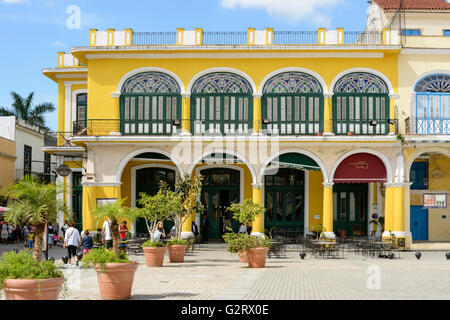 Colourful renovated colonial buildings in Plaza Vieja, Old Havana, Cuba Stock Photo