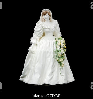 HRH Princess Diana of Wales in her wedding dress, a porcelain figurine by Coalport (CW438) to commemorate the Royal wedding Stock Photo