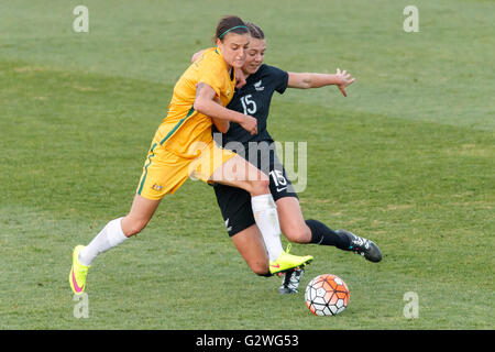 Ballarat. 4th June, 2016. CHLOE LOGARZO (6) of Australia and MEIKAYLA MOORE (15) of New Zealand fight for the ball during an international friendly match between the Australian Matildas and the New Zealand Football Ferns as part of the teams' preparation for the Rio Olympic Games at Morshead Park in Ballarat. Sydney Low/Cal Sport Media. Credit:  csm/Alamy Live News Stock Photo