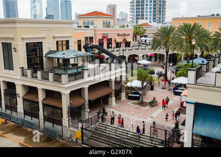 International Plaza and Bay Street Mall, Tampa, FL Stock Photo - Alamy