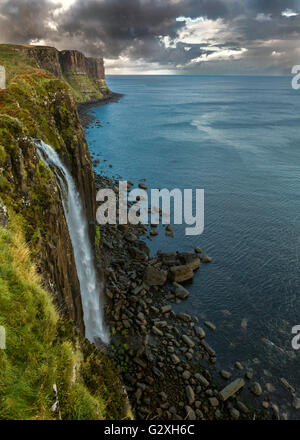 Mealt Waterfall and the Kilt Rock on the Isle of Skye Stock Photo