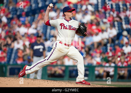June 4, 2016: Philadelphia Phillies starting pitcher Jeremy Hellickson (58) throws a pitch during the MLB game between the Milwaukee Brewers and Philadelphia Phillies at Citizens Bank Park in Philadelphia, Pennsylvania. Christopher Szagola/CSM Stock Photo