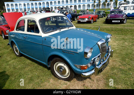 A classic Riley One-Point-Five Stock Photo - Alamy