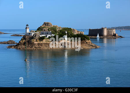 Lighthouse on Ile Louet and Chateau du Taureau in Morlaix Bay, Carantec, Finistere, Brittany, France, Europe Stock Photo