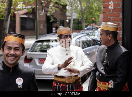 Madrid, Spain, 4 st June 2016.  Members of the personnel staff in the Indonesian joint bazaar 2016. Stock Photo