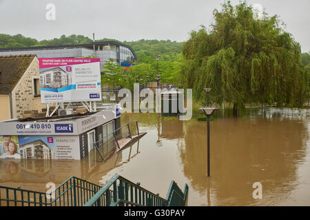 The Almont overflowed in downtown Melun Stock Photo