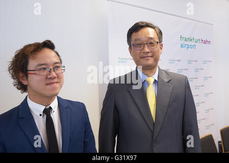 Hahn, Germany. 06th June, 2016. Shareholder Kyle Wang (L) and Yu Tao Chou, chief representative of the Shanghai Yiqian Trading Company, seen after a press conference on the purchase of a majority stake in the Frankfurt·Hahn Airport, in Hahn, Germany, 06 June 2016. The German state Rhineland-Palatinate is selling its majority stake in the Frankfurt-Hahn Airport to the Shanghai Yiqian Trading Company for a low double-digit million-euro amount. Photo: THOMAS FREY/dpa/Alamy Live News Stock Photo