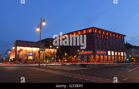 Alexa Kaufhaus, Grunerstrasse, Alexanderplatz, Mitte, Berlin, Deutschland Stock Photo