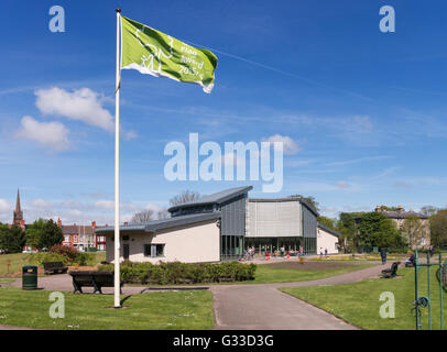 Green Flag award winning Birkenhead Park visitor centre, Coffee in the Park, Birkenhead, Merseyside,  England UK Stock Photo