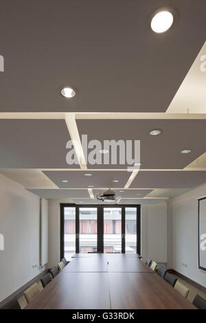 Meeting room. Wolfson College Auditorium, Oxford, United Kingdom. Architect: Berman Guedes Stretton, 2013. Stock Photo