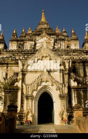 View of the Thatbyinnyu Temple in Bagan, Myanmar (Burma) Stock Photo