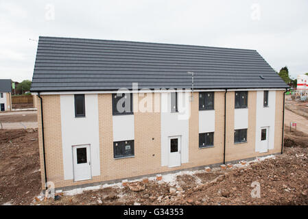Pictures of construction of environmentally friendly, highly insulated new build homes where fuel bills are drastically reduced Stock Photo