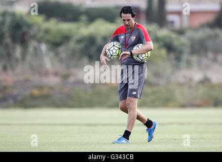 Unai Emery during the preparation of Sevilla FC before starting La Liga Stock Photo