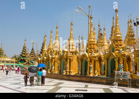 Shwedagon Pagoda, one of the most famous buildings in Myanmar, Yangon Yangoon, Myanmar, Burma, Birma, South Asia, Asia Stock Photo