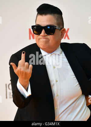 Berlin, Germany. 7th June, 2016. Actress Lea DeLaria, who plays the part of Big Boo in the Netflix series 'Orange is the new Black - 4th Season', arrives for the European premiere at the Kulturbrauerei venue in Berlin, Germany, 7 June 2016. Photo: Jens Kalaene/dpa/Alamy Live News Stock Photo