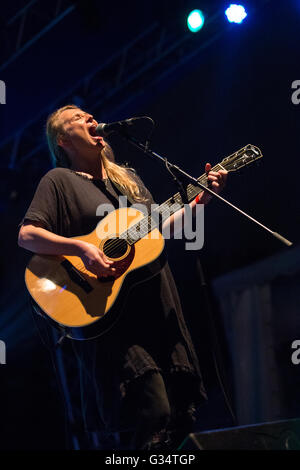 Milan Italy. 07th June 2016. The American singer-songwriter Elisabeth Corrin Maurus known on stage as LISSIE perform live on stage at Carroponte to present his new album 'My Wild West' Credit:  Rodolfo Sassano/Alamy Live News Stock Photo