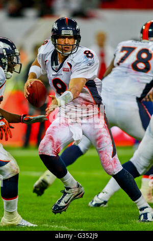 QB Kyle Orton, #08 Broncos, passes the ball during the NFL International game between the San Francisco 49ers and the Denver Stock Photo