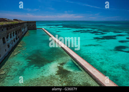 Moat wall around Fort Jefferson in the Gulf of Mexico, Garden Key in Dry Tortugas National Park, Florida, USA Stock Photo