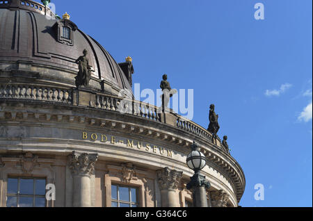 Dach, Bodemuseum, Museumsinsel, Mitte, Berlin, Deutschland Stock Photo