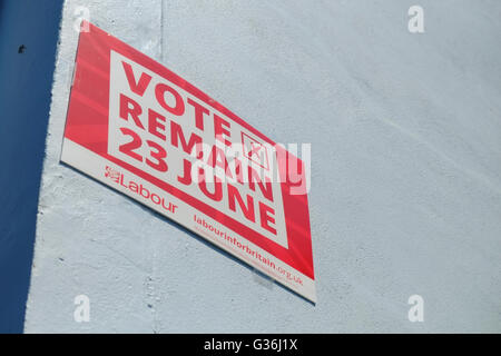 Two households with divided opinions on the EU referendum Stock Photo