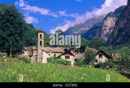 Stone village of Foroglio in the Maggia Valley, Switzerland Stock Photo