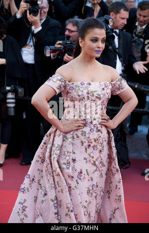 Actress Aishwarya Rai at the gala screening for the film Mal De Pierres (From the Land of the Moon) at the 69th Cannes Film Fest Stock Photo