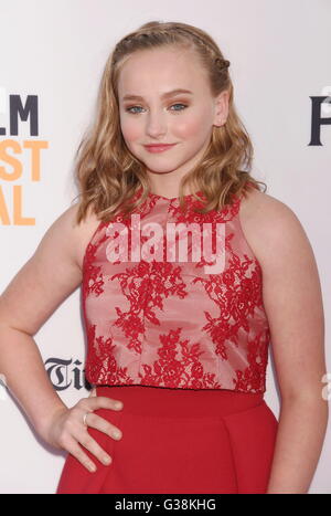 Madison Wolfe attends the premiere of 'The Conjuring 2' during the 2016