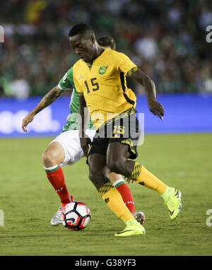 Los Angeles, California, USA. 9th June, 2016. Jamaica midfielder Je-Vanghn Watson #15 in a Copa America soccer match between Mexico and ÃŠJamaica of Group C at the Rose Bowl in Pasadena, California, June 9, 2016. Mexico won 2-0. Credit:  Ringo Chiu/ZUMA Wire/Alamy Live News Stock Photo