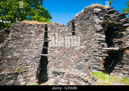 An image of the inside area of Dun Troddan, an Iron Age Broch in Gleann Beag near Glenelg, Lochalsh in the Scottish Highlands. Stock Photo