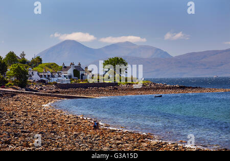 Cottages on Applecross Bay at Applecross. Applecross Peninsula, Ross and Cromarty, Scotland. Stock Photo
