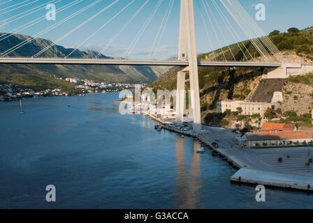 The Franjo Tudman Suspension Bridge In The Old Town Of Dubrovnik, Croatia Stock Photo