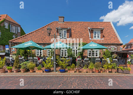 Restaurant 'Alte Schneiderei' in Hooksiel, district of the municipality ...