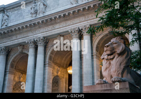 New York Public Library, Manhattan, USA Stock Photo