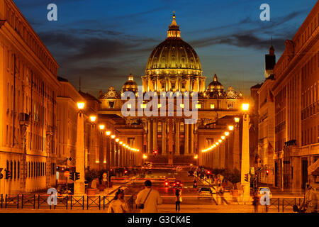 View from Via Conciliazione to the St. Peter's Basilica, Rome, Vatican, province Roma, Latium, Italy Stock Photo