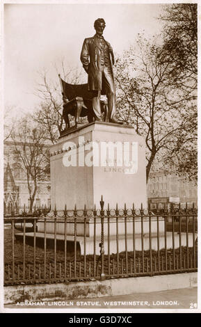 Statue of US President Abraham Lincoln (1809-1865), Parliament Square, Westminster, London (now re-located slightly to stand in front of the Middlesex Guildhall) - a replica of the original piece by Augustus Saint-Gaudens, erected in Lincoln Park Chicago. Stock Photo