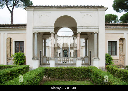 Italien, Rom, Museo Nazionale Etrusco di Villa Giulia, Loggia im zweiten Innenhof Stock Photo