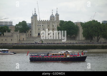 Havengore, Tower of London, River Thames, UK - Her Majesty the Queen's 90th Birthday Celebrations Stock Photo