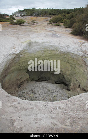 Devil's Home, Wai-O-Tapu, Thermal Wonderland, NZ Stock Photo - Alamy