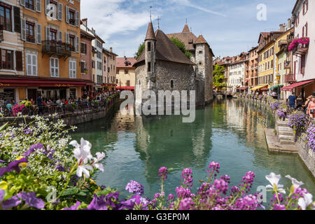 Palais de l'ile and Thiou River in Annecy, Haute-Savoie, Rhône-Alpes, France Stock Photo