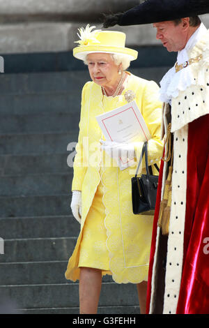 Queen Elizabeth II 90th birthday celebrations, people take part in a ...