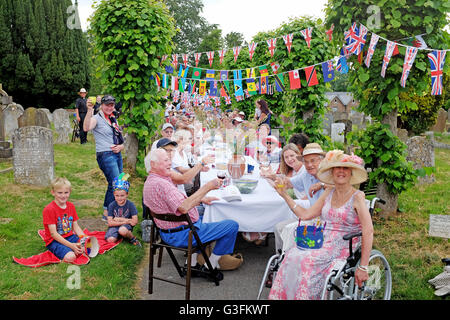 Ditchling, Sussex, UK. 11th June, 2016. Residents of Ditchling in Sussex enjoy a street party organised by the village church to celebrate the Queens 90th birthday . Street parties and celebrations are taking place throughout Britain this weekend  Credit:  Simon Dack/Alamy Live News Stock Photo