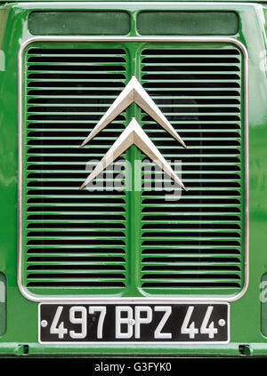 Green Citroen H Van radiator grille closeup Stock Photo