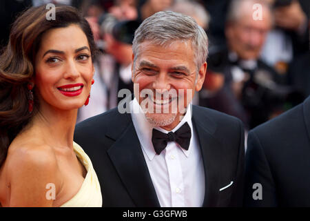 Cannes, France. 12th May, 2016. George Clooney, AmalClooney arrive at 'Money Monster' premier during the 69th Annual Cannes Film Festival on May 12, 2016 in Cannes, . © Elyxandro Cegarra/Pacific Press/Alamy Live News Stock Photo