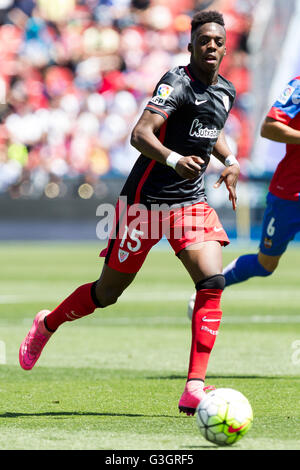 Valencia, Spain. 24th Apr, 2016. Inaki Williams of Athletic club during La Liga match between Levante UD and Athletic de Bilbao at Ciutat de Valencia Stadium. Game ends where the Levante and Athletic Bilbao been tied at 2 goals. © Jose Miguel Fernandez de Velasco/Pacific Press/Alamy Live News Stock Photo