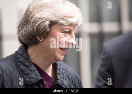 London, UK. 14th June, 2016. Theresa May. Home Secretary, leaves 10 Downing Street Credit:  Ian Davidson/Alamy Live News Stock Photo