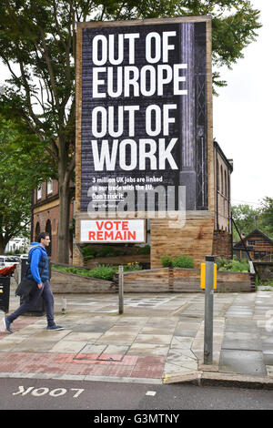 Lambeth, London, UK. 14th June, 2016. Vote Remain EU Referendum billboard in Westminster. Credit:  Matthew Chattle/Alamy Live News Stock Photo