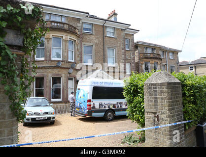 Ryde, Isle of Wight, UK. 14th June, 2016. A 53-year-old woman has been arrested following the suspicious death of a man at a flat in Ryde this afternoon (Monday).  Police and paramedics were called to a property on East Hill Road, Ryde at just after 4pm on Monday. A cordon was erected and a woman swiftly detained. Hampshire Constabulary have now confirmed that a 53-year-old female has been arrested in connection with the death and that a murder investigation has been launched. ?The detained person, who is yet to be identified, has been taken to Newport Police Station Credit:  uknip/Alamy Live  Stock Photo