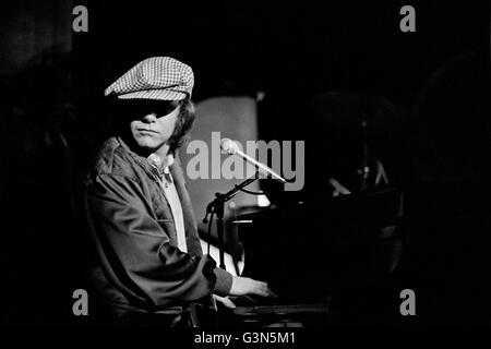 Elton John in concert at Birmingham Hippodrome. 21st April 1979 Stock Photo  - Alamy