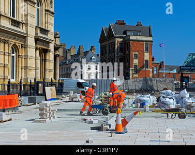 Ongoing work on the roads in Kingston upon Hull, East Yorkshire, England UK Stock Photo