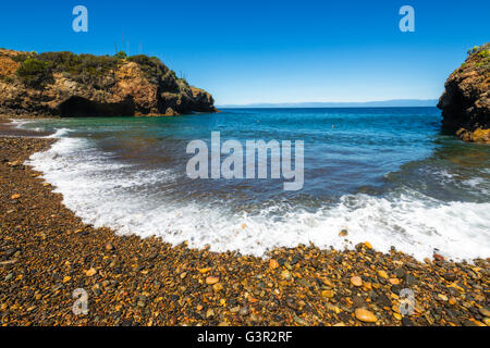 Rocky beach at Tinker's Cove, Santa Cruz Island, Channel Islands National Park, California USA Stock Photo